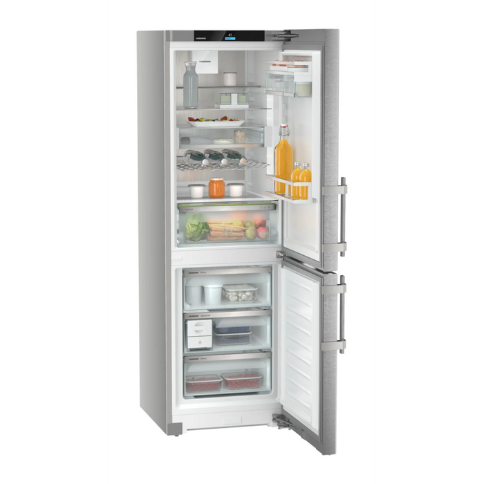 Combined fridge-freezers with EasyFresh and NoFrost