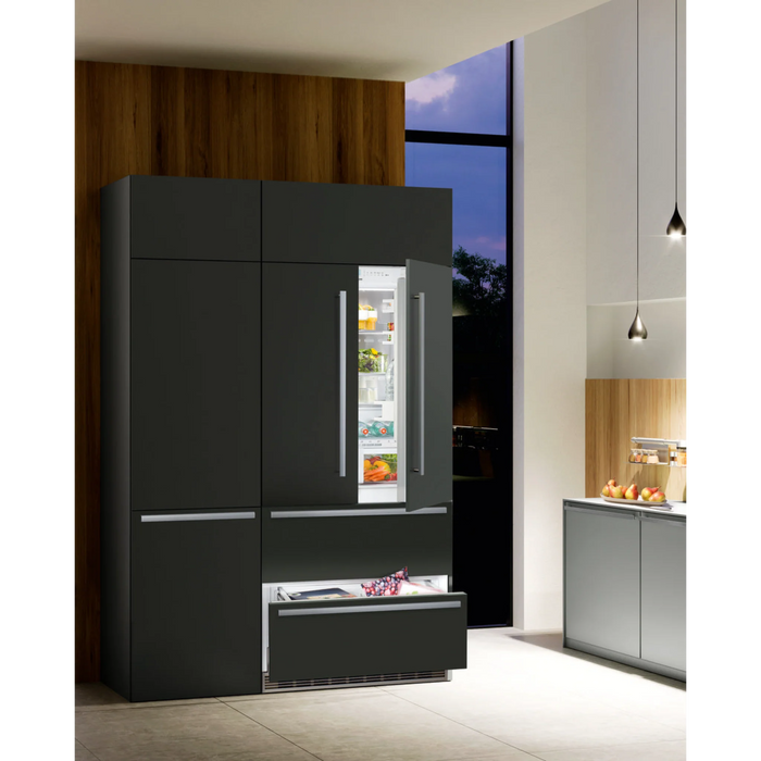 Combined refrigerator-freezer with NoFrost for integrated use